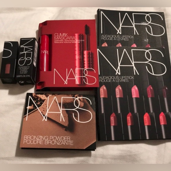 New and sealed NARS bundle. - Picture 1 of 5